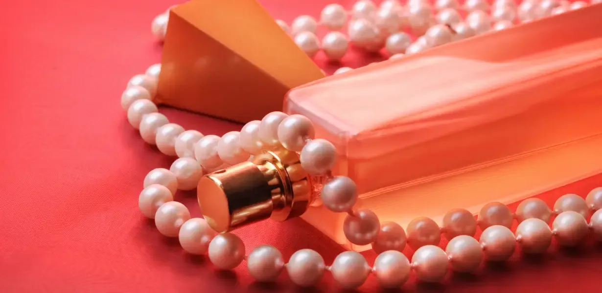 Ucuz Parfüm Almanın Yolları: Gümrük Malları ve Kaliteli Seçenekler