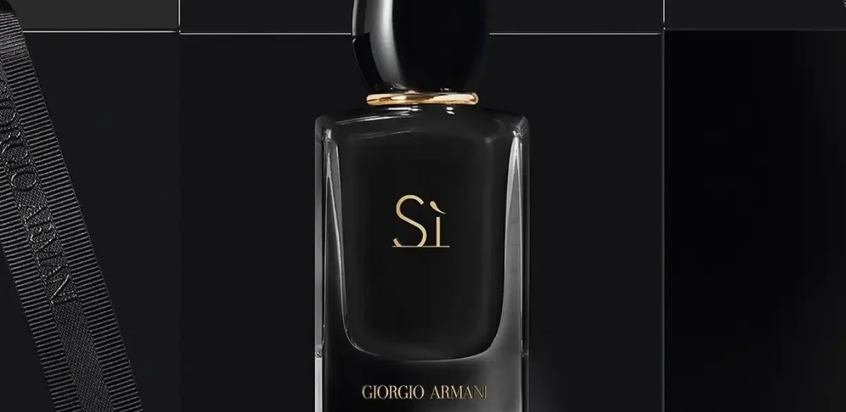 Giorgio Armani Si Intense Edp Kadın Parfüm 