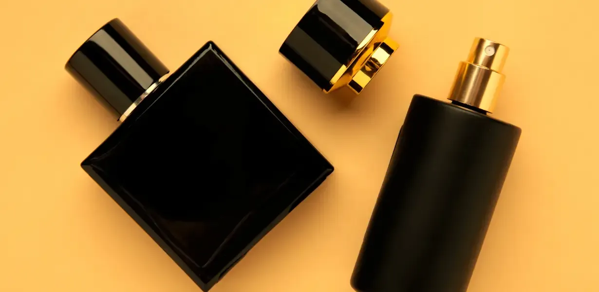 Parfüm, Afrodizyak ve Unisex: Cazibenin Büyüsü