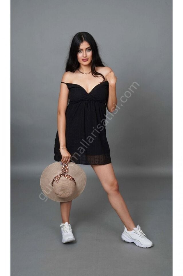 Askılı Dantel İşlemeli Astarlı Kruvaze Kısa Elbise