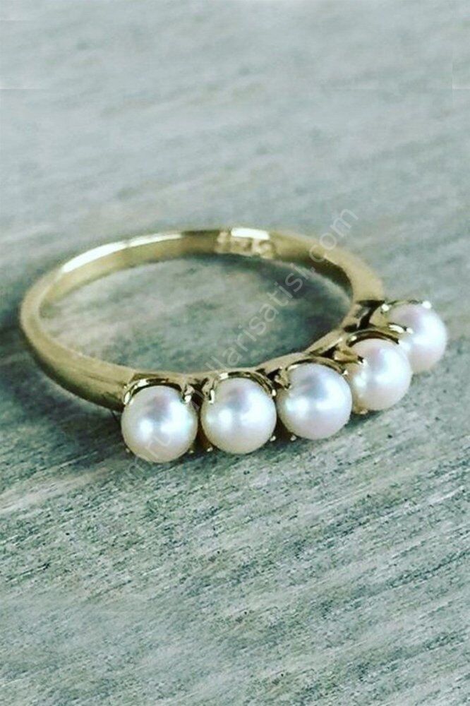 İnci Sırataş Yüzük