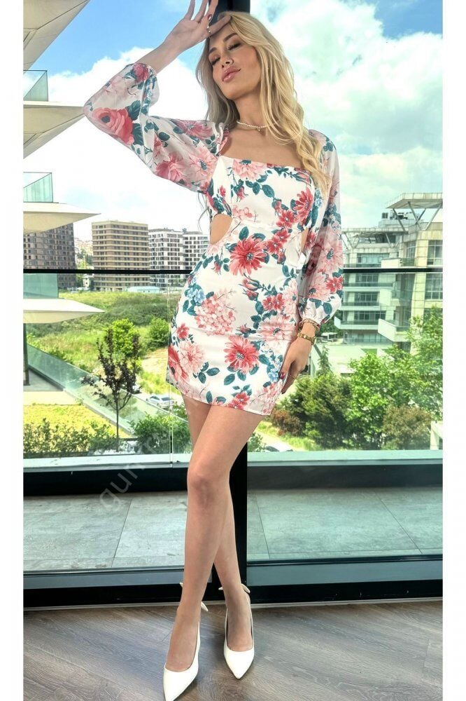 Sırtı Açık Fiyonklu Kısa Şifon Pembe Elbise