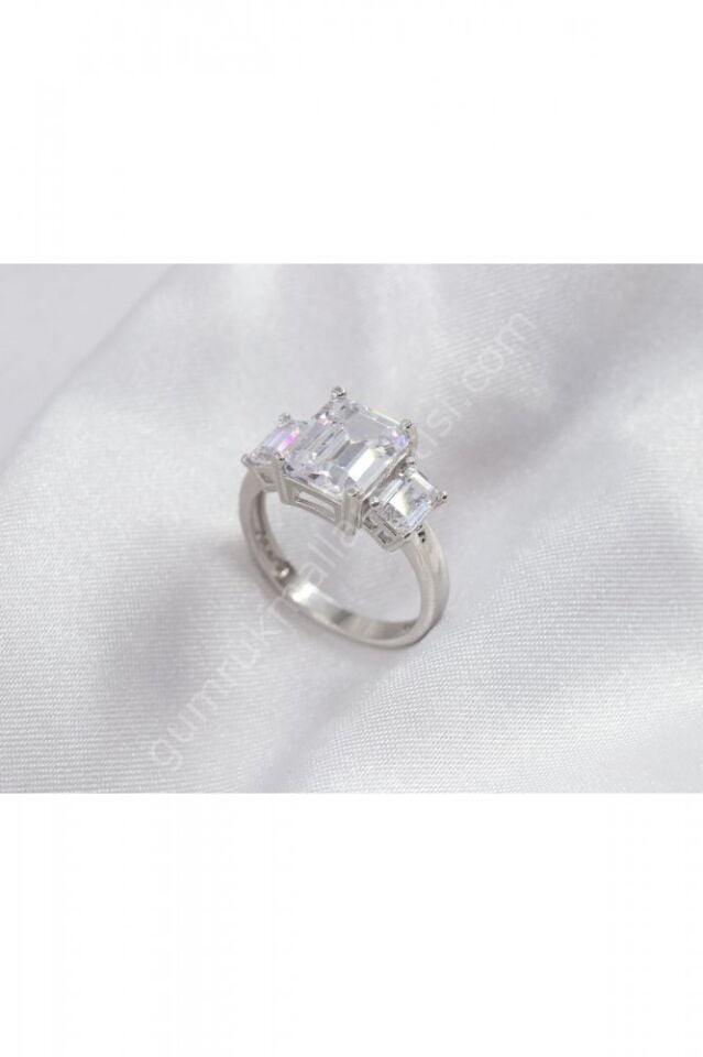 Baget Taşlı Gümüş Yüzük