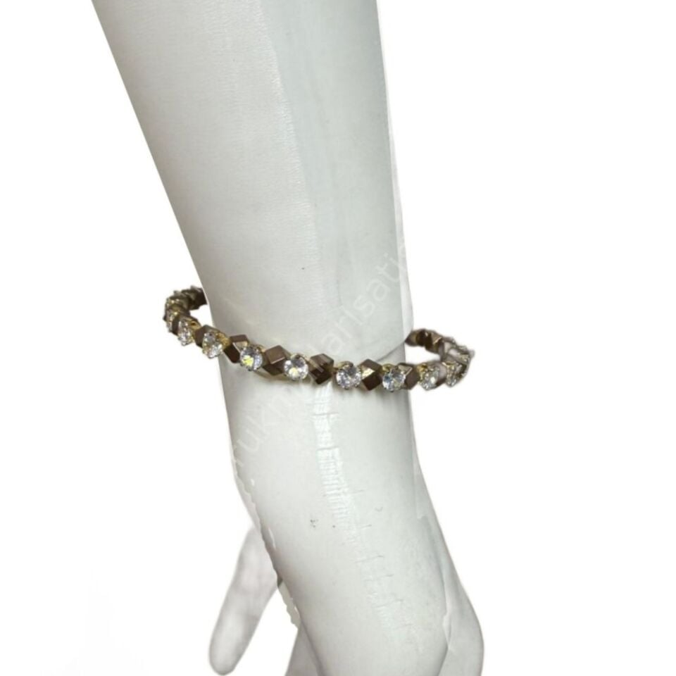 Zirkon Taşlı Kahverengi Top Detaylı Bileklik