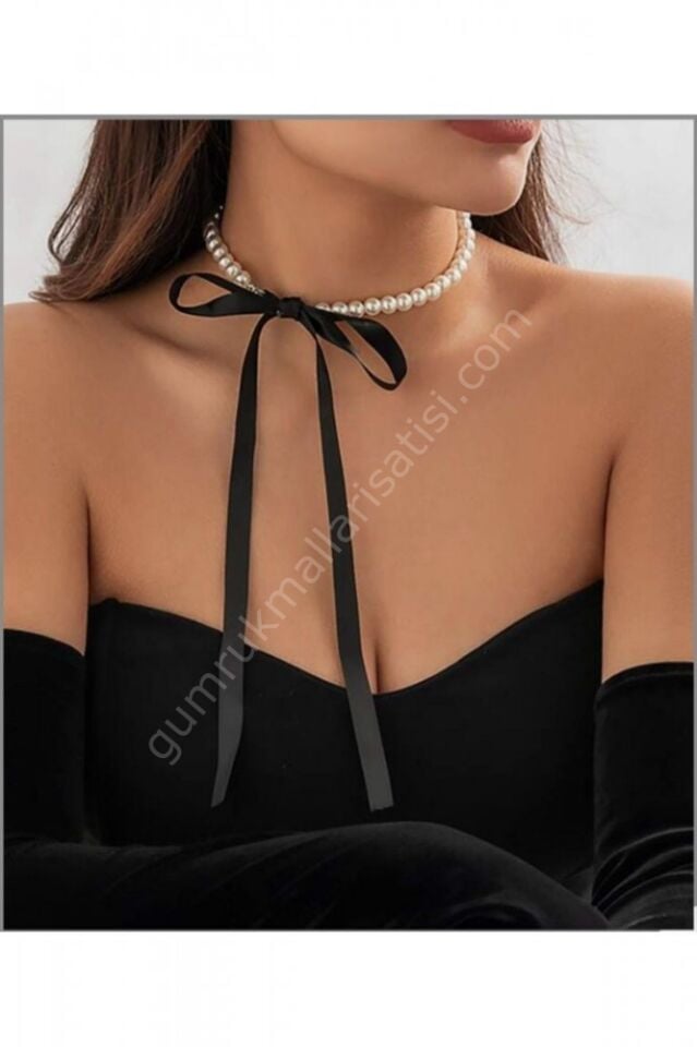 Kadın Fiyonk Bağlamalı İncili Kolye