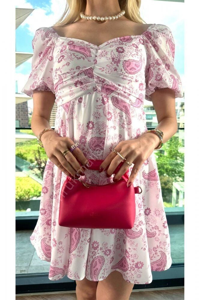 Prenses Yaka Çiçek Desenli Mini Pembe Elbise