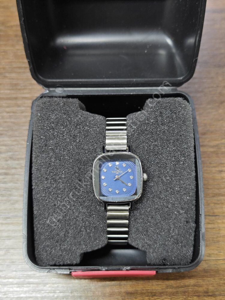 Clup Polo Mavi Kadranlı Kadın Kol Saati