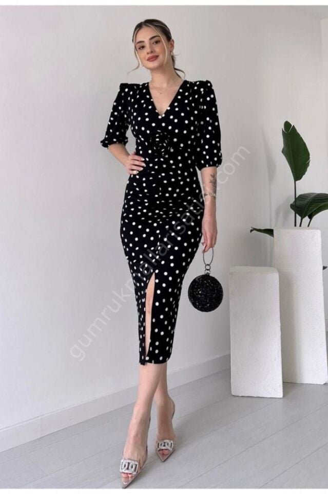 Yırtmaçlı Kısa Kol Krep Beye Elbise