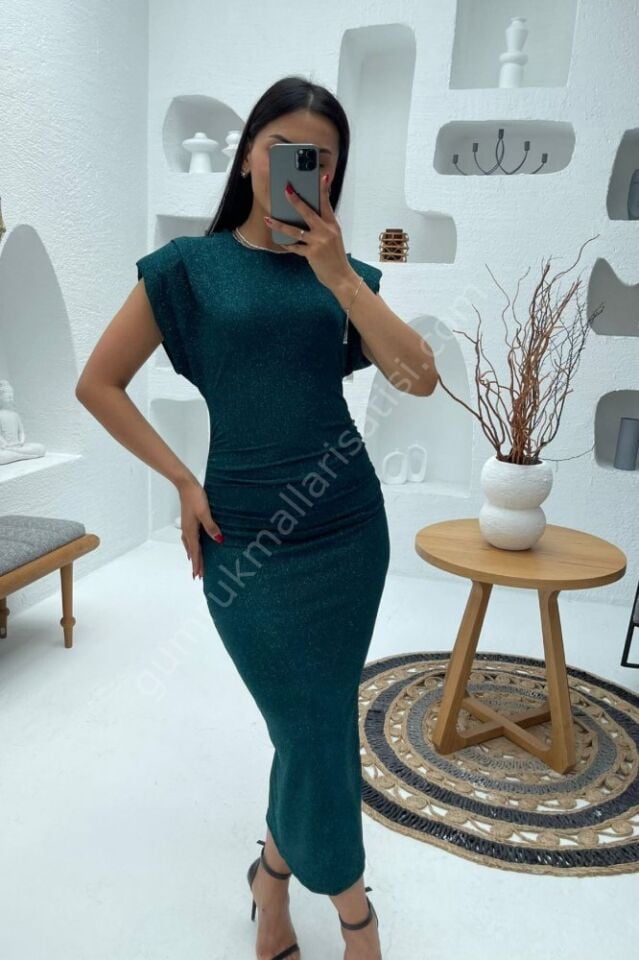 Sim Detaylı Yırtmaçlı Zıpır Yeşil Elbise