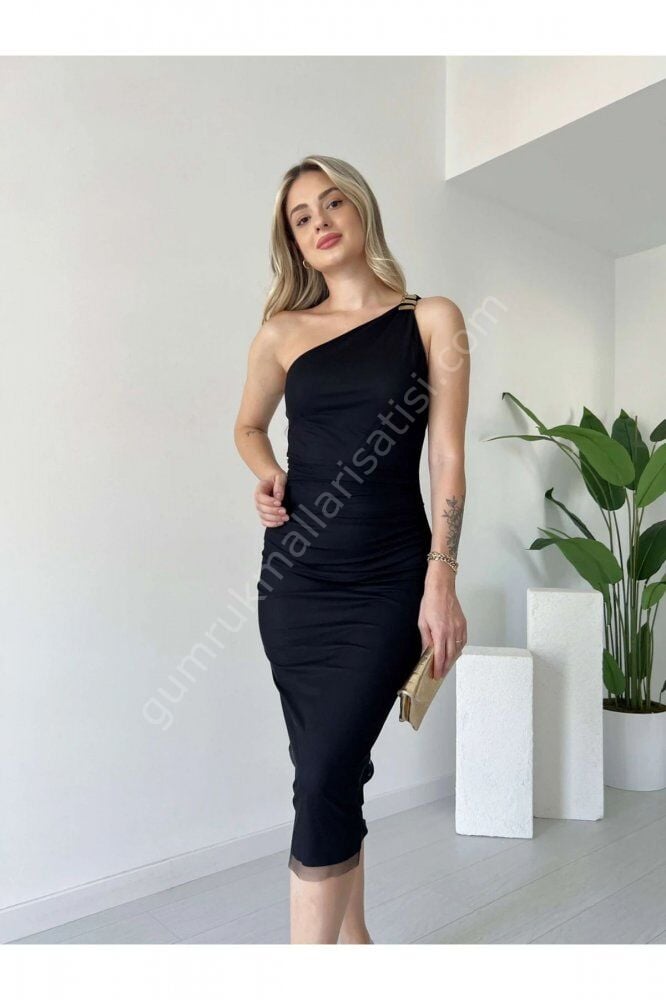 Omuz Detaylı Tül Siyah Elbise