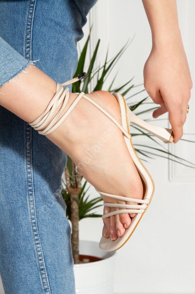 Derithy Royden Topuklu Ayakkabı