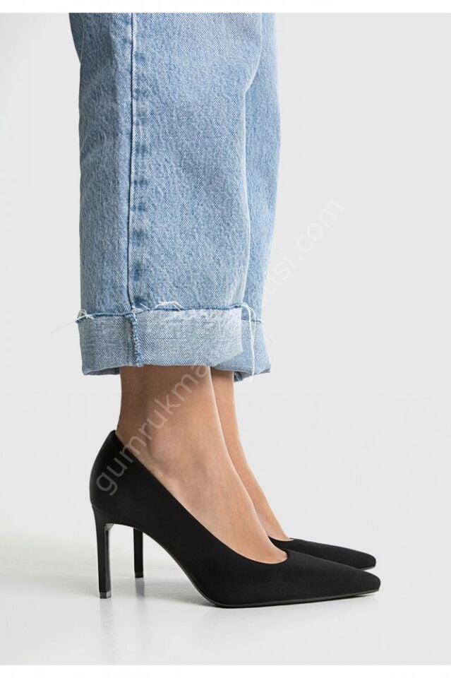 Stradivarius Stiletto topuklu ayakkabı
