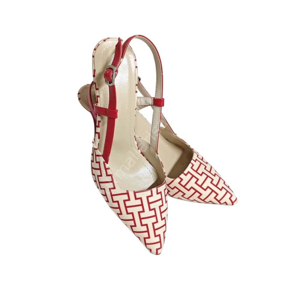 Geometrik Desenli Slingback Topuklu Ayakkabı