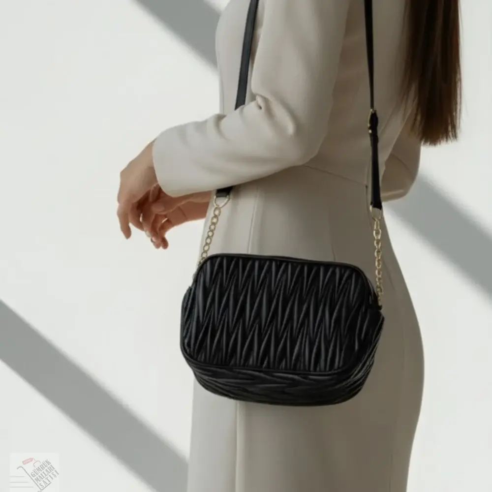 Siyah Kadın Omuz Çantası