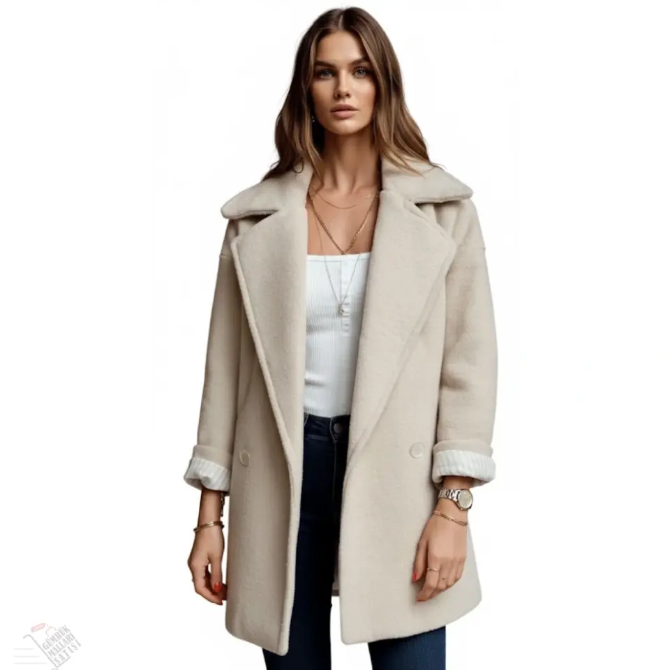 Kir Oversize Tek Düğmeli Peluş Desenli Kısa Taş Rengi Kaban