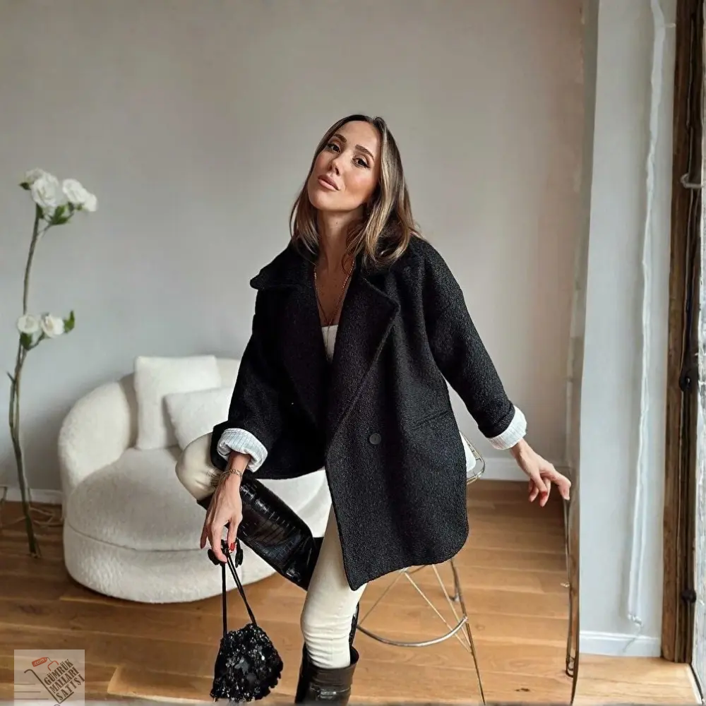 Kir Oversize Tek Düğmeli Peluş Desenli Kısa Renk Kaban siyah