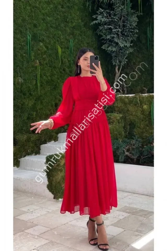 Kırmızı