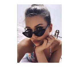Cat Eye Çerçeveli Siyah Güneş Gözlüğü